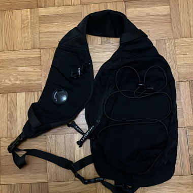 Shoulder bag