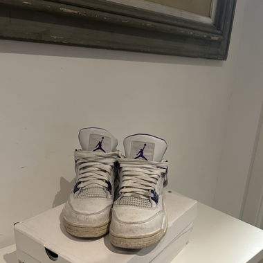 Air Jordan 4 retro metallic purple