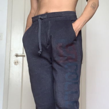 Genesis Trainerhose - blau/schwarz mit Aufdruck
