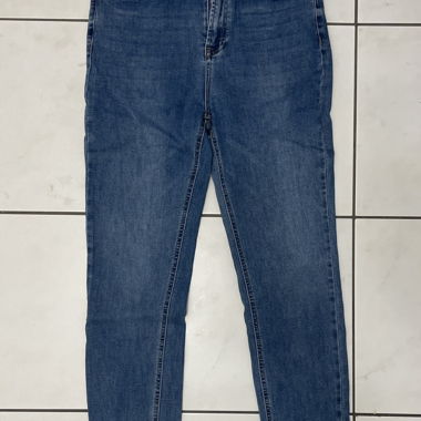 Women’s Jeans Size 38