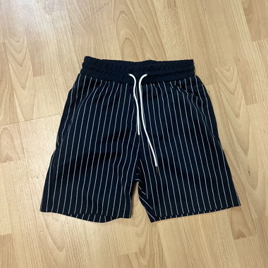 Short blu navy a righe bianche