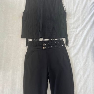 Elegantes Damenensemble