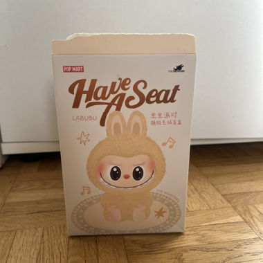 Pop-Mart-Labubu-Figurinen-Box