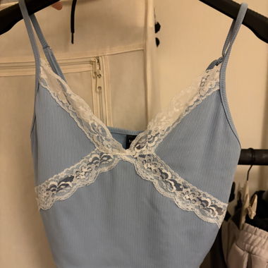 cute little top 