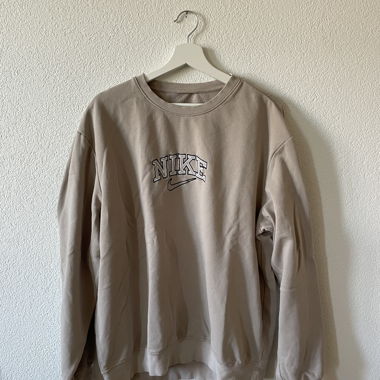 Nike Pullover