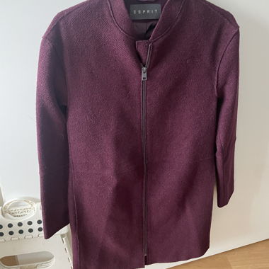 Cappotto Esprit bordeaux con cerniera