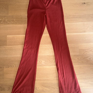 Rote Flared Pants