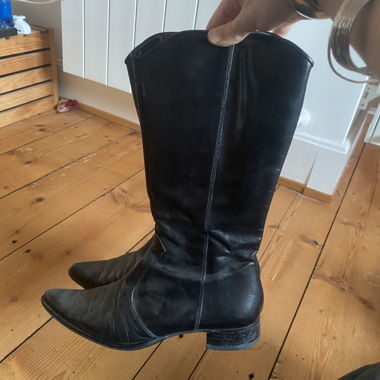 Schwarze Boots