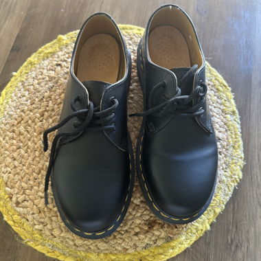 Dr. Martens Halbschuhe wie neu