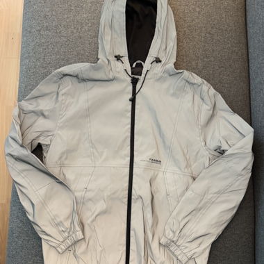 Reflektierende Jacke - Pull&Bear