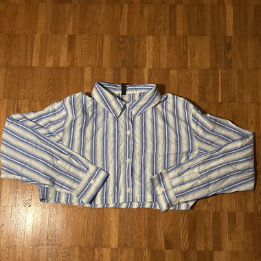 Gestreiftes Crop-Hemd blau-Weiss-grün 