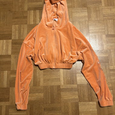Maglione cropped arancione