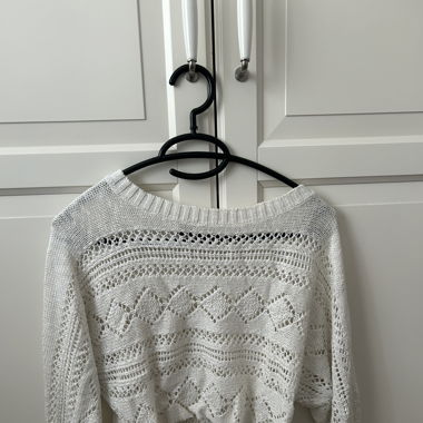 cropped knitted sweater