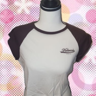 Kurzes T-Shirt