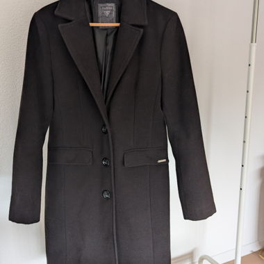 Manteau noir Guess