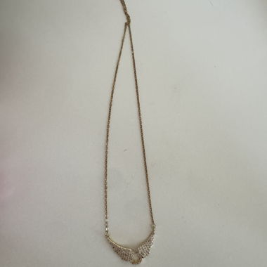 Kette mit Anhänger Flügel