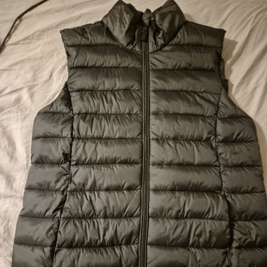 Schwarzes gilet