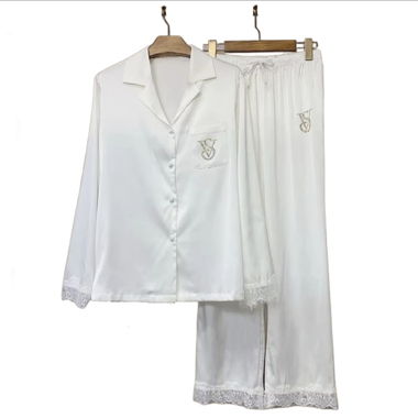 Pyjama satiné blanc