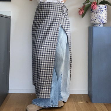 Jupe portefeuille à carreaux Monki gris bleu taille 36