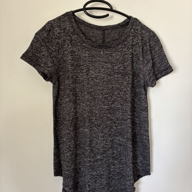 Graues Damen-T-Shirt Hollister