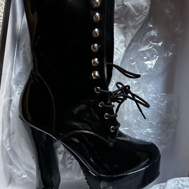 Stivaletti con plateau Pleaser Electra in vernice 38