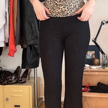 Pantalon noir évasé
