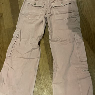 Pink y2k low waisted baggy pants cargos