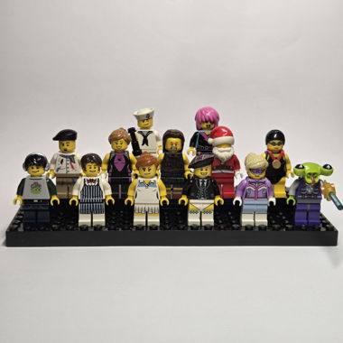 Lot de 13 Minifigurines LEGO