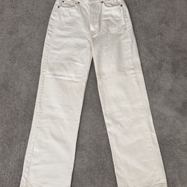 White Jeans