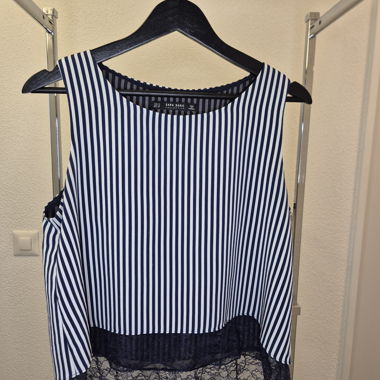 Zara Top - Medium