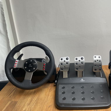 Logitech G27 Racing Wheel - PC & PS3 
