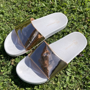 Roségoldene Slippers