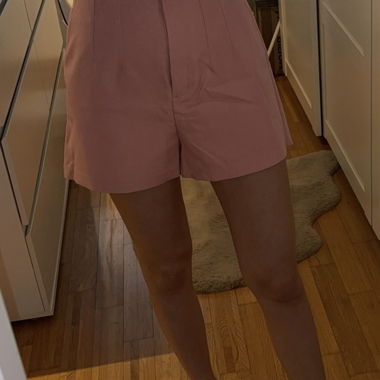 Pink Shorts Gr. 36