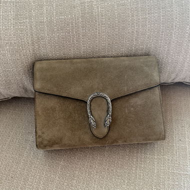 Portafoglio con catena GUCCI Dionysus in pelle scamosciata
