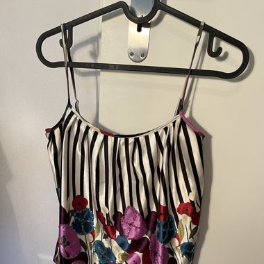 Stunning top