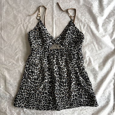 “Down” leopard print mesh top