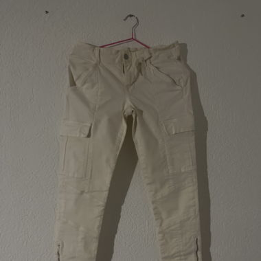 Pantalon blanc cassé cargo skinny
