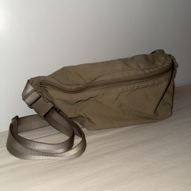 Marsupio beige UNIQLO / Borsa a tracolla