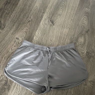 Kurze Sporthose 