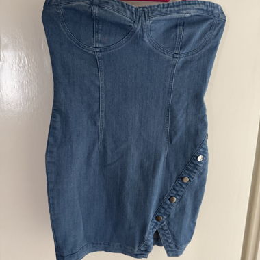 Robe mini en denim sans bretelles stretch