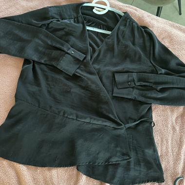 Schwarze Wickelbluse von H&M