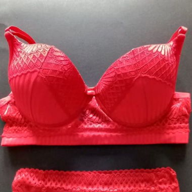 Lingerie 1151- Élégance et Confort _taille M, Roug