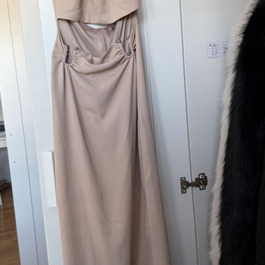 Zara Kleid