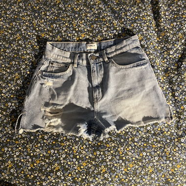 Only - Denim Shorts - EUR 36