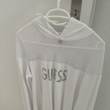 Guess Kleid mit Kapuze
