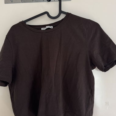 Top marrone Zara