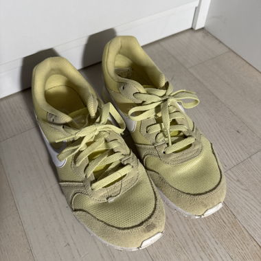 Sneaker trainers