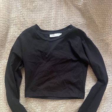 Black Longsleeve