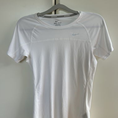 Nike-Shirt