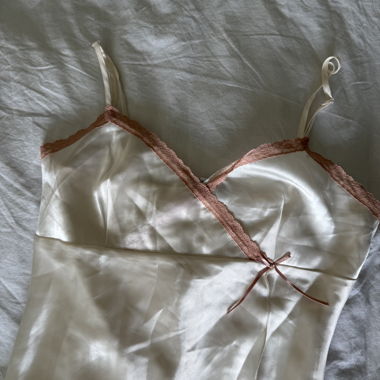 Vintage-Ivory-Satin-Negligé